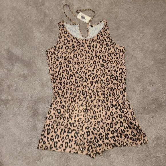 Pants - NWT Mokayee Leopard print Summer Sleeveless Casual Tie Waist Jumpsuit Romper